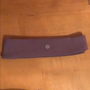 Light purple thick lulu lemon headband